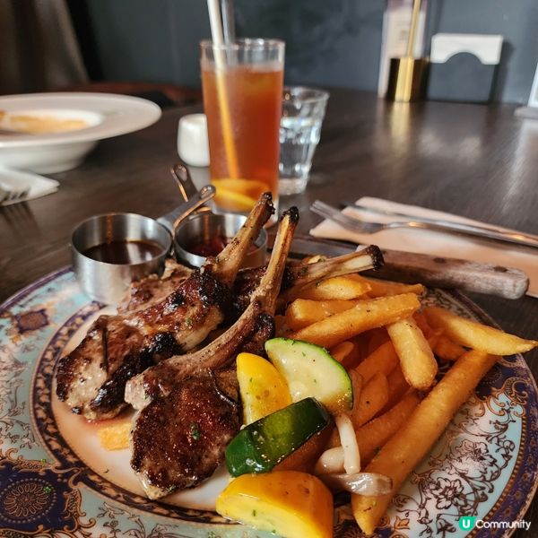 金巴利道酒吧🔮！晏晝都食得😋！