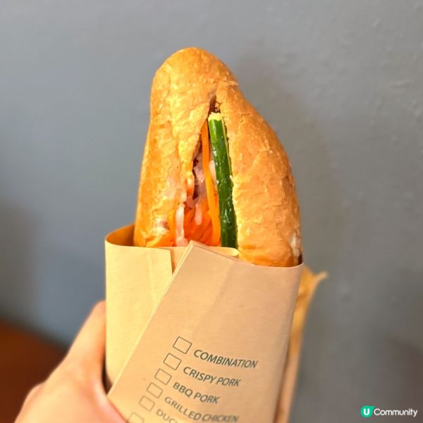 港式越車法包評測！脆到飛起！🥖😋