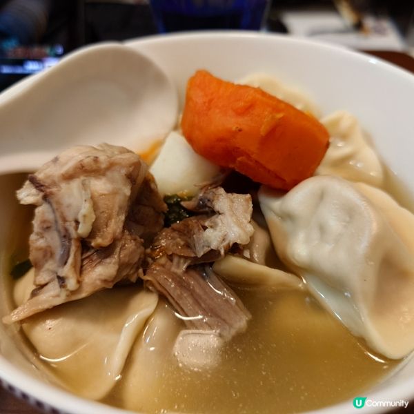 1.  清甜蘿蔔湯配餃子😋！簡單又好味！🍲