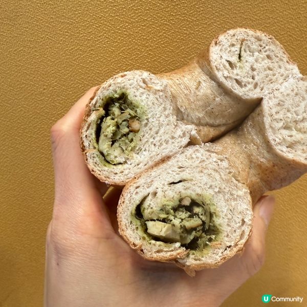 青醬燻雞貝果 台灣貝果🤩🤩😋🥯
