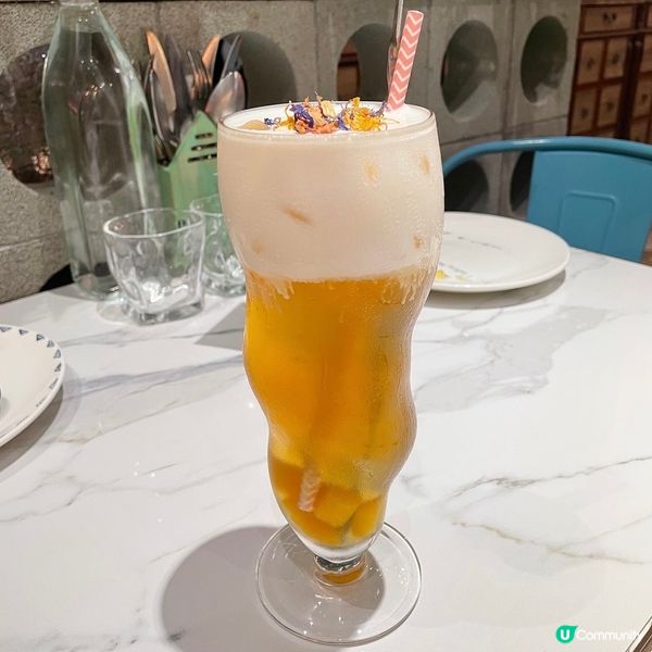 荃灣•生日飯局🥳烤鴨薄餅超驚喜😋千層蛋糕必點🍰