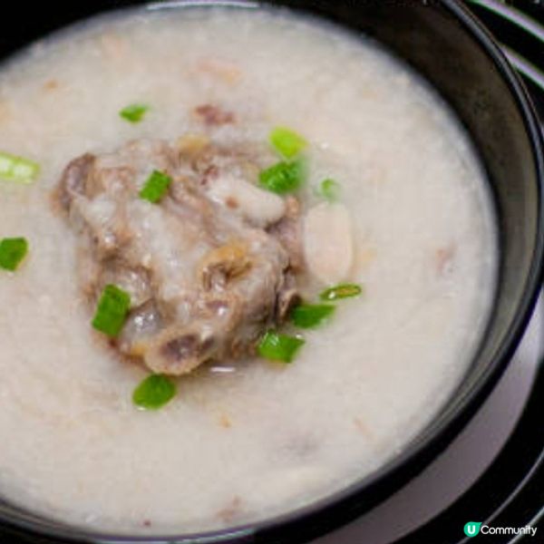 柴魚花生豬骨粥

