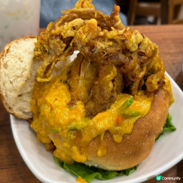 咖喱軟殼蟹犯罪現場！🦀🔥 旺角阿來泰式風味！