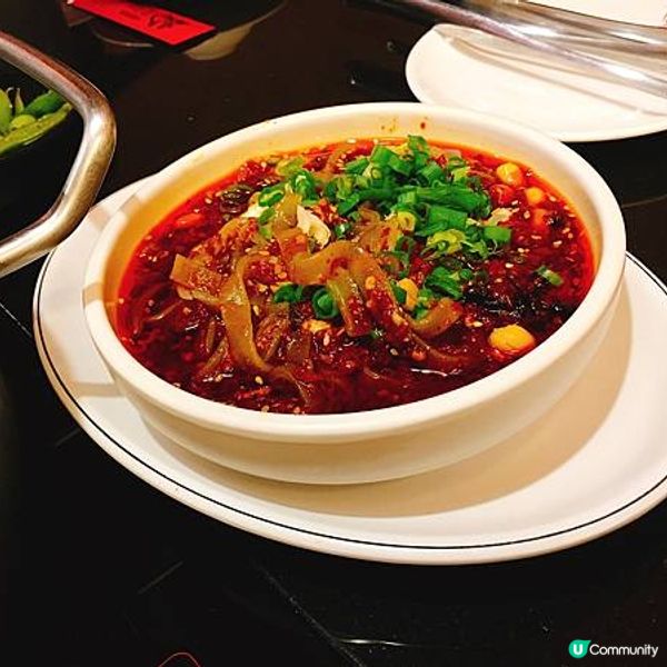 台北打邊爐｜老四川巴蜀麻辣燙，用熱呼呼的麻辣鍋溫暖你心跟胃