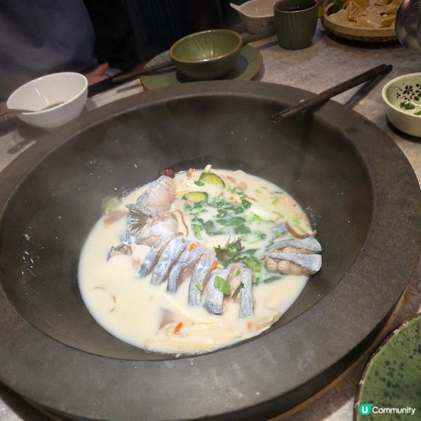 🐟鲜潭蒸汽石锅鱼｜欢乐海岸店食評