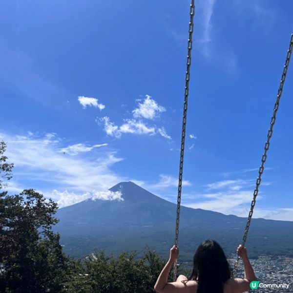 夏天探富士山就像開盲盒！成功解鎖「無雪限定版」山景，山頂線條...