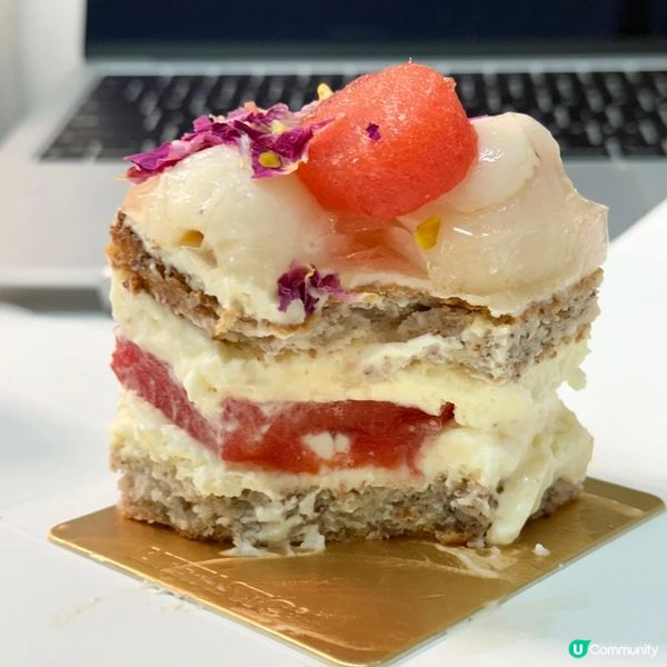 超驚喜的西瓜蛋糕