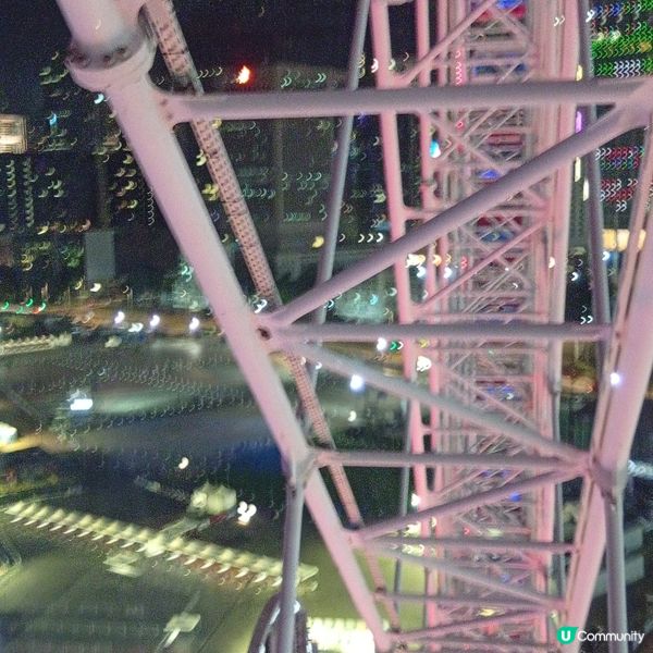 今晚坐摩天輪🎡！觀賞維港夜景，真係靚到爆！🤩