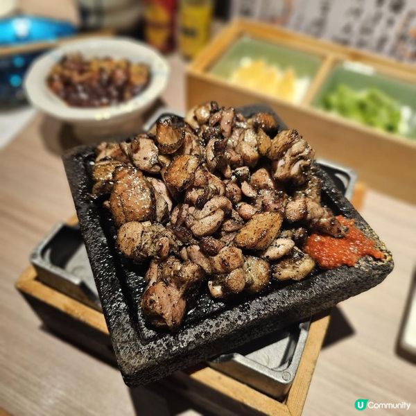 氣氛滿滿的居酒屋