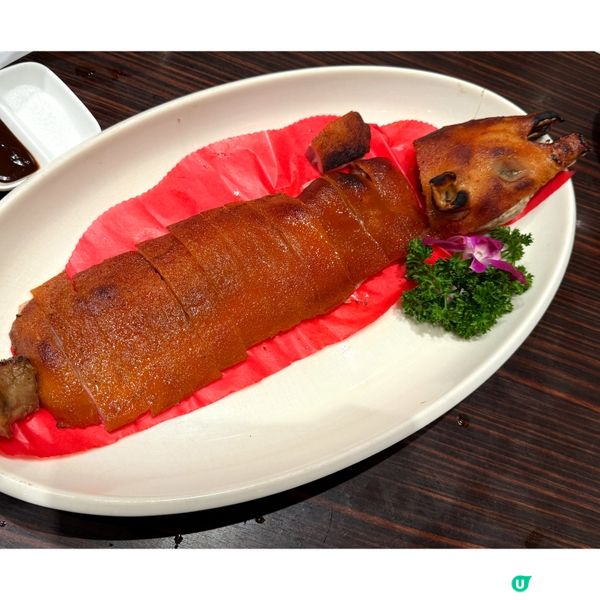 乳豬燒到脆卜卜！😋 肥瘦啱啱好！🤤