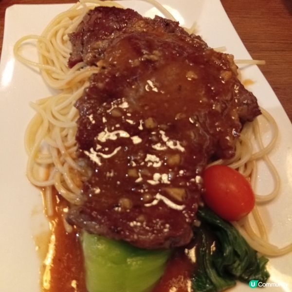 花園餐廳午餐😋！抵食過癮！🥩🍝