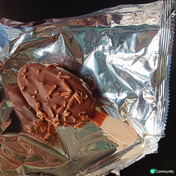 Hershey's chocolate almond雪糕批
