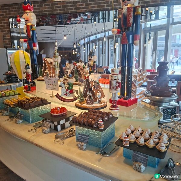 ✨️將軍澳五星級酒店自助午餐🤤多款刺身生蠔選擇🤭多甜品吃