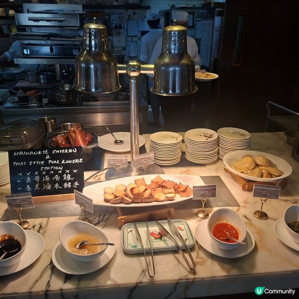 ✨️將軍澳五星級酒店自助午餐🤤多款刺身生蠔選擇🤭多甜品吃