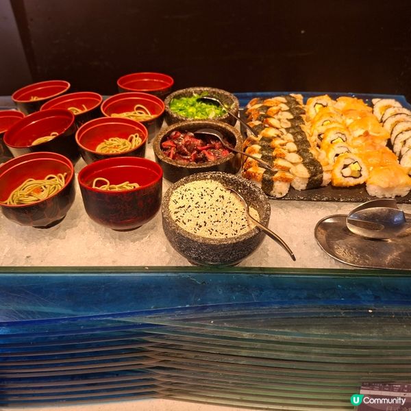 ✨️將軍澳五星級酒店自助午餐🤤多款刺身生蠔選擇🤭多甜品吃