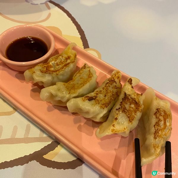 全新冬日主題角落小夥伴主題😍☃️ 極上海皇醬拌麵