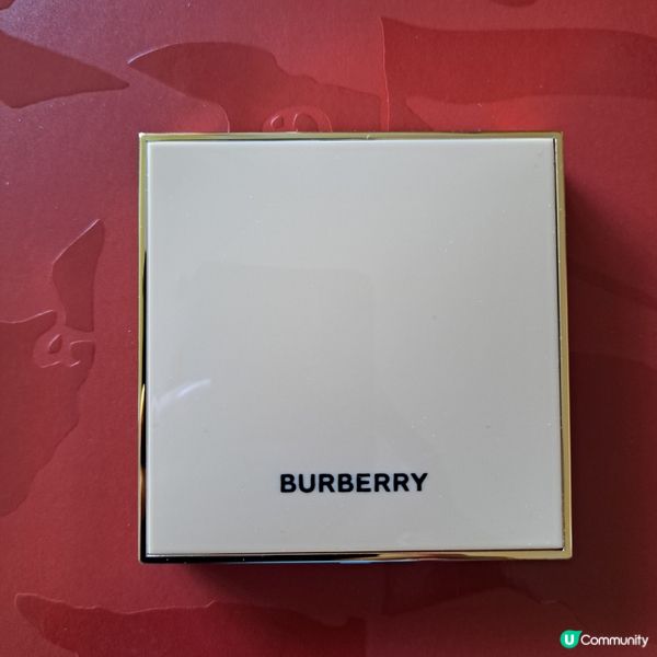 聖誕限定美妝🎁! 靚爆風衣袋+戰馬粉底💄！