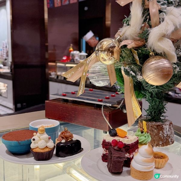 年尾獎勵自己！🦞鴨肝佛跳牆🤤！六國酒店自助餐！🎉