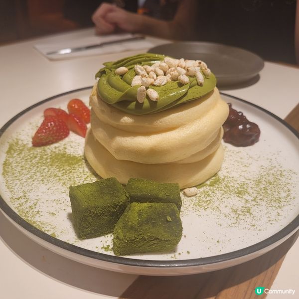 正呀喂！😋 撐枱腳食好西！🥩🍟