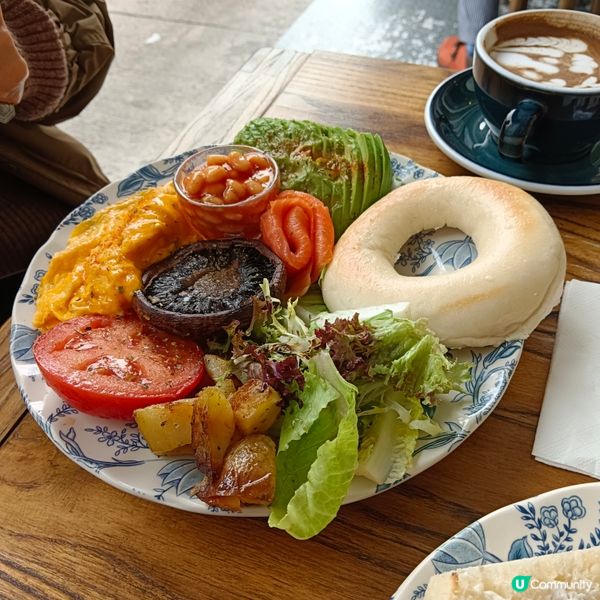 K PLUS: Brava Java Coffee & Co