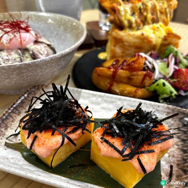 大圍•人氣打卡Cafe 爆餡軟殼蟹盒子吐司