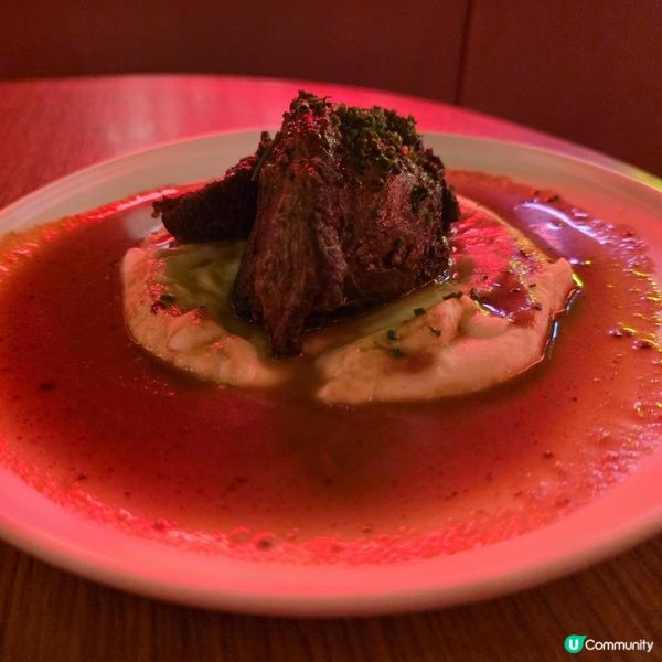 啟德酒吧餐廳餓虎藏龍