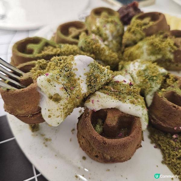 黑白視覺與打卡美食的結合