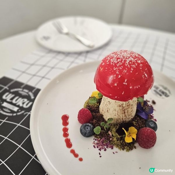 黑白視覺與打卡美食的結合