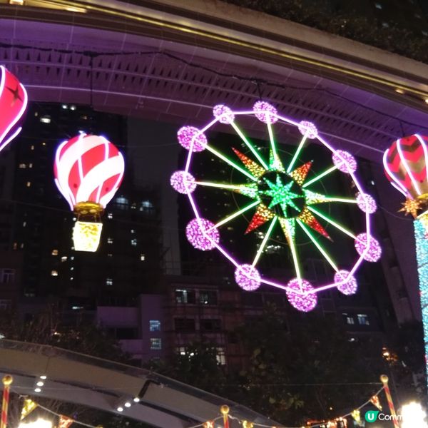 利東街聖誕嘉年華！🎄✨ 閃爆你眼球！