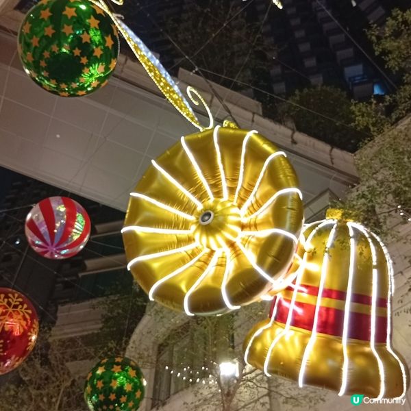 利東街聖誕嘉年華！🎄✨ 閃爆你眼球！