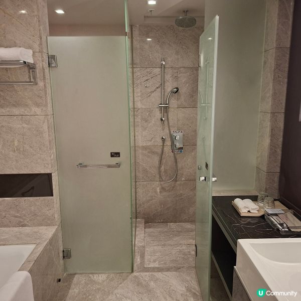 ✨遊香港酒店推介💯將軍澳高質五星級皇冠假日酒店💕高級房