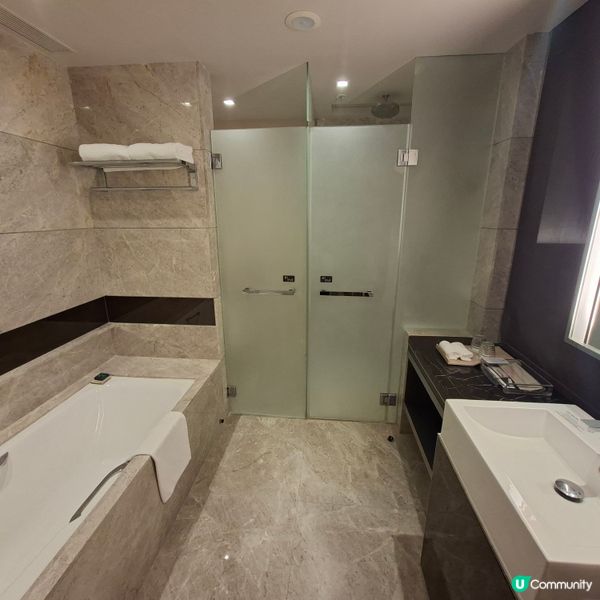 ✨遊香港酒店推介💯將軍澳高質五星級皇冠假日酒店💕高級房