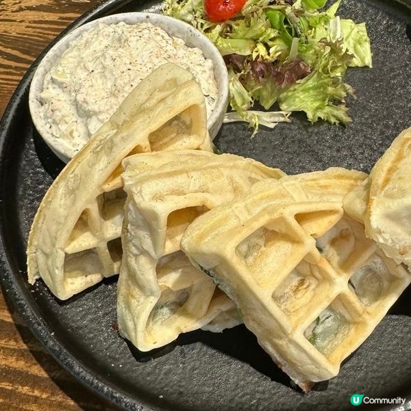充滿懷舊風小店🤩有驚喜嘅酥皮pizza