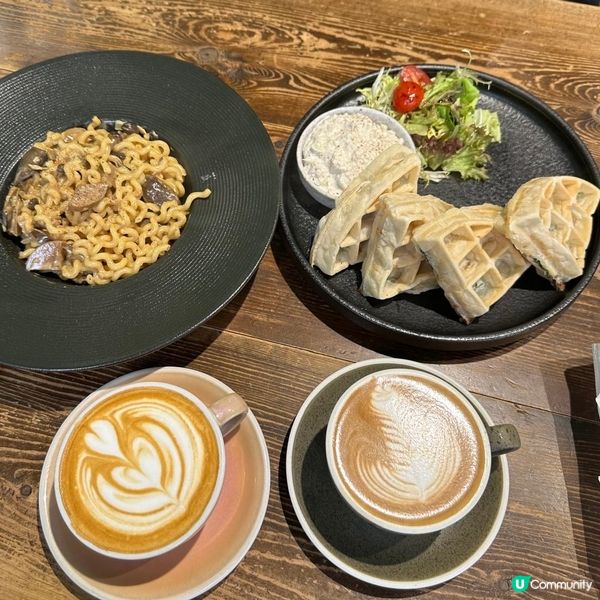 充滿懷舊風小店🤩有驚喜嘅酥皮pizza