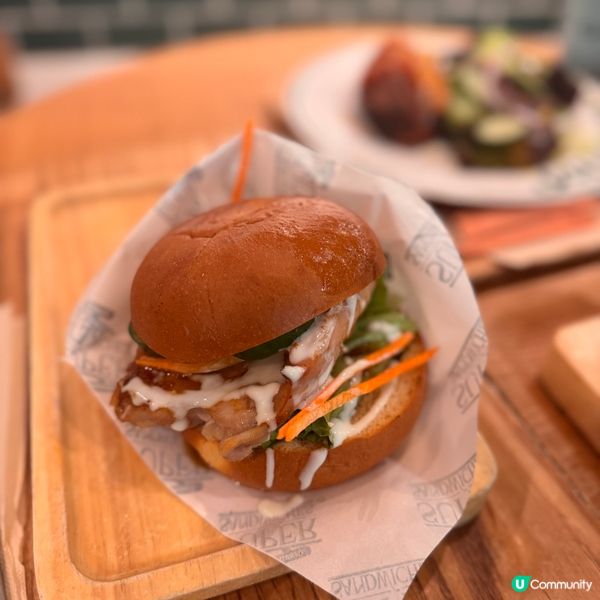 Oliver's Super Sandwiches