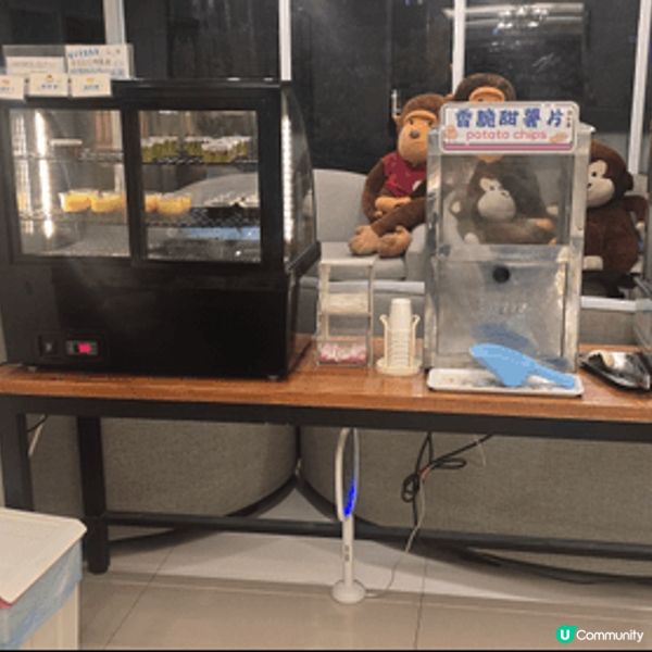 2512 中山桔子酒店 環境舒適清潔，顏色配搭令人精神   ...