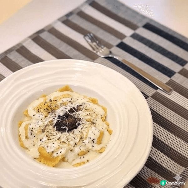 佐敦food court爆紅手工意粉！意大利雲吞
