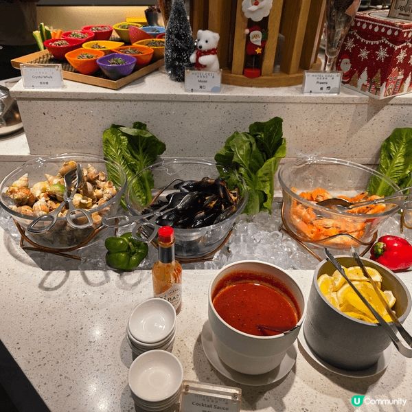 位於荃灣悅品酒店的「The Platter」餐廳，於週末及公...