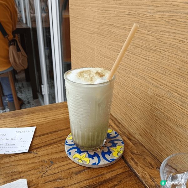 呢幾日個個爭相入元朗食肉餅，我就唔同佢哋爭喇，元朗仲有好多好...