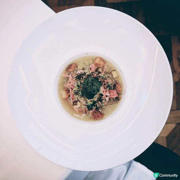 米芝蓮一星餐Arcane，環境好舒適服務不錯，食物質素係重點...