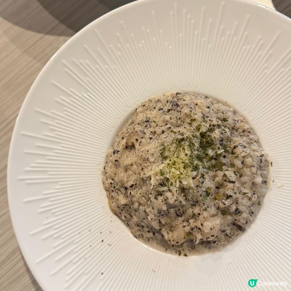 聖誕回憶殺！旺角樓上餐廳重溫 🎄🥳