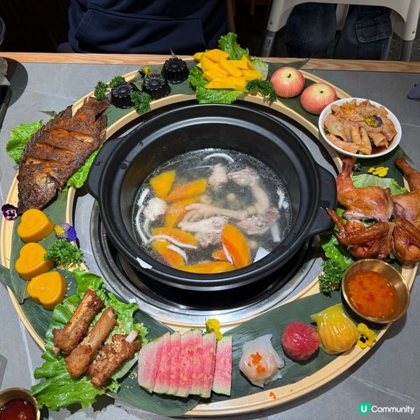 鳳園大轉盤！椰子雞煲正到爆！🤤