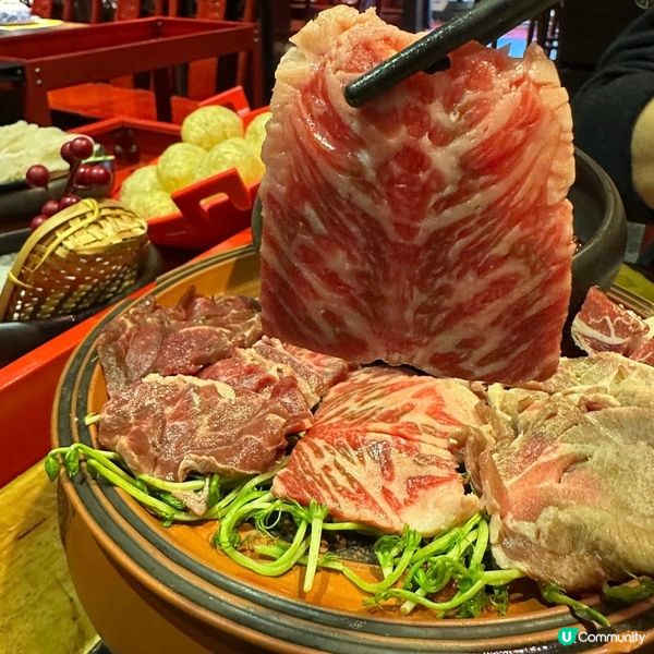 古色古香宮廷風火鍋🍲足料玲瓏浮凸花膠雞湯鍋