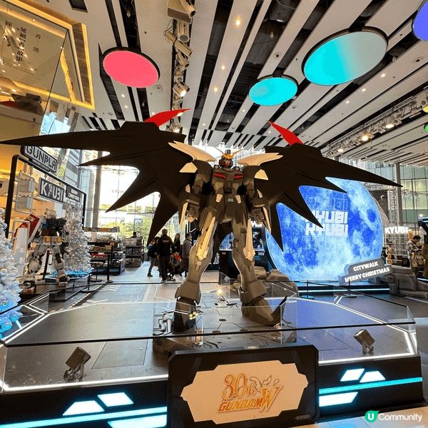 荃灣荃新天地高達pop up store，搵返童年回憶🧡