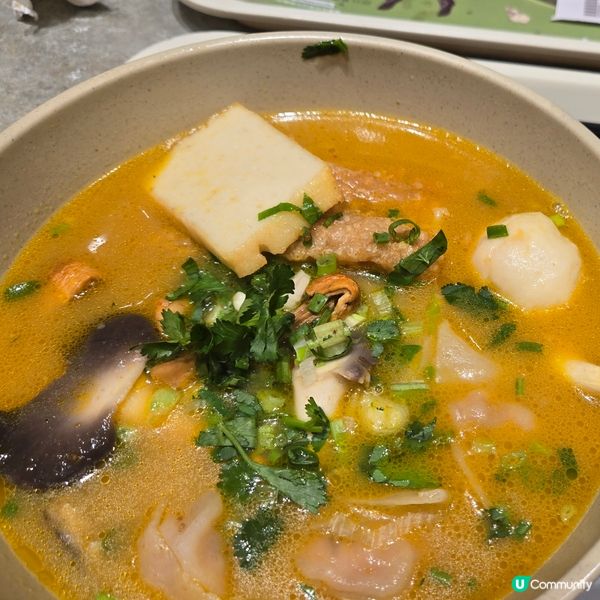 南記新品麻芝菇姬松茸雙拼米線