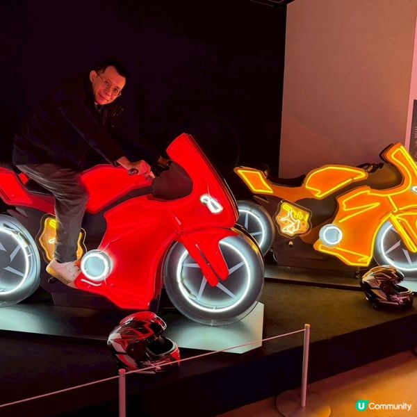 《璀璨霓虹》霓虹燈展覽