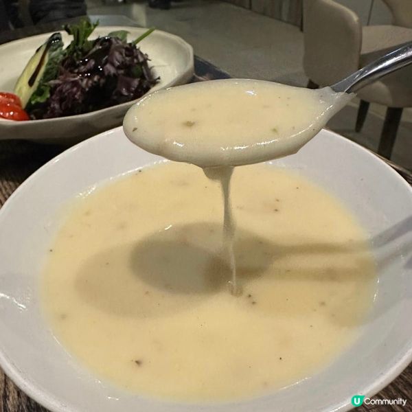 觀塘高質Cafe😍特濃開心果忌廉麻糬梳乎厘