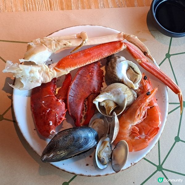 柏寧酒店自助午餐慶祝妹妹生日🎂🍽😋