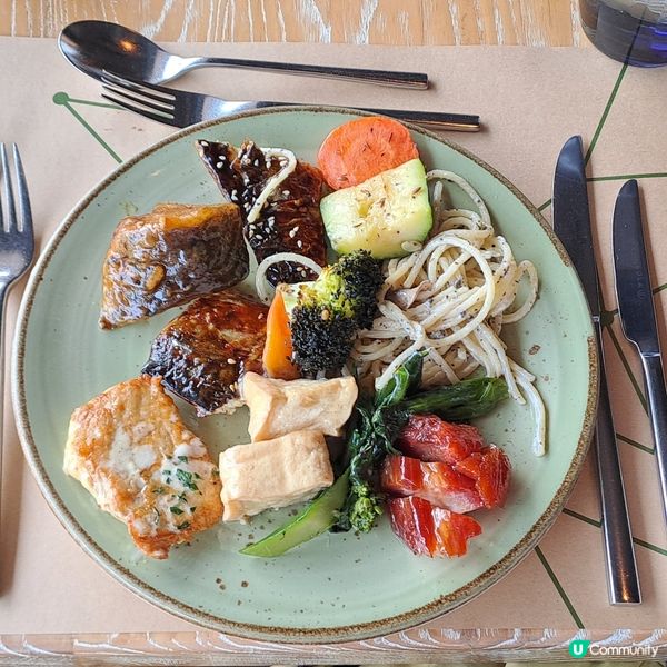 柏寧酒店自助午餐慶祝妹妹生日🎂🍽😋