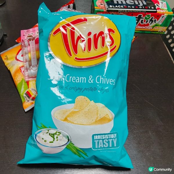 Sour cream & chives THINS